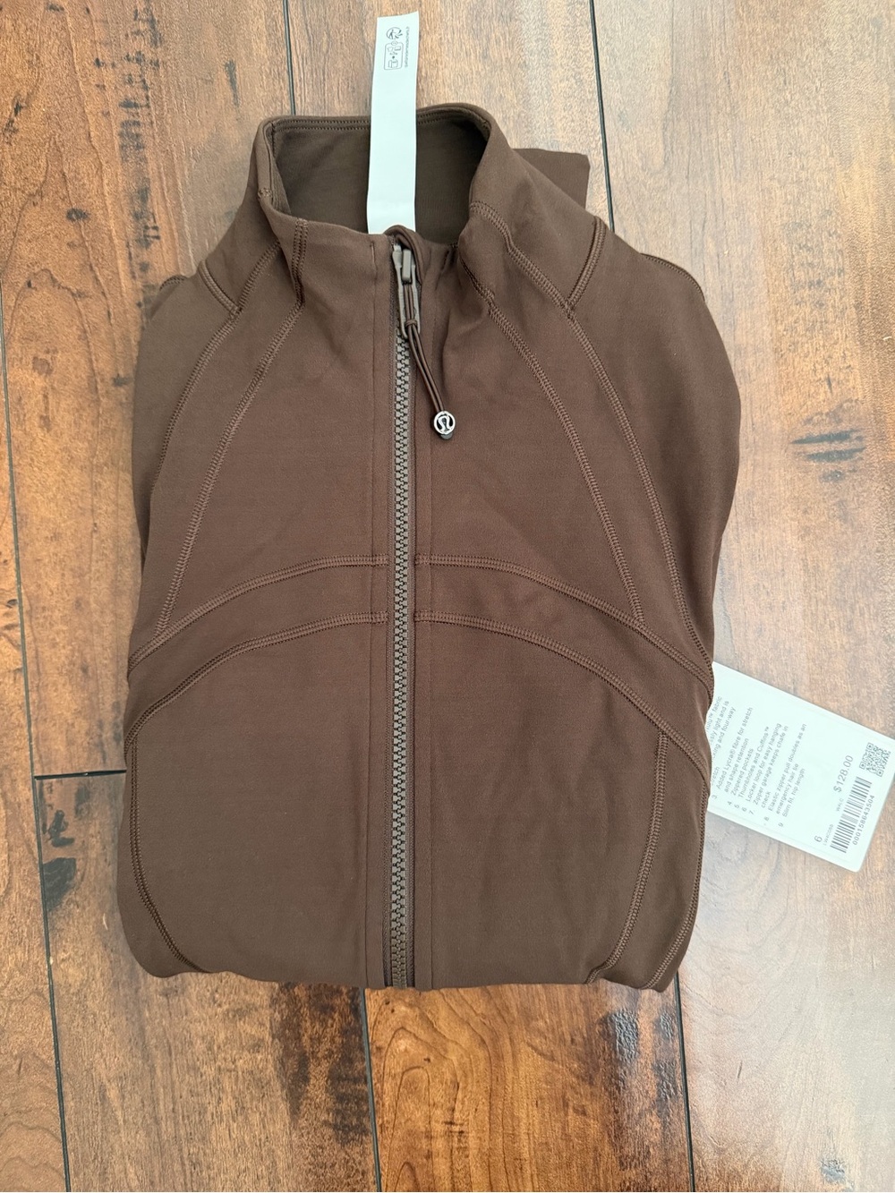 Lululemon define jacket! - Picture 2 of 4